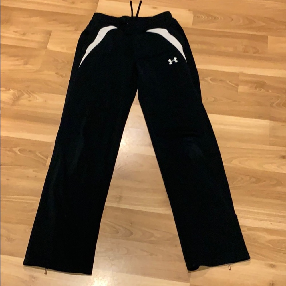 Under armour joggers black size Small